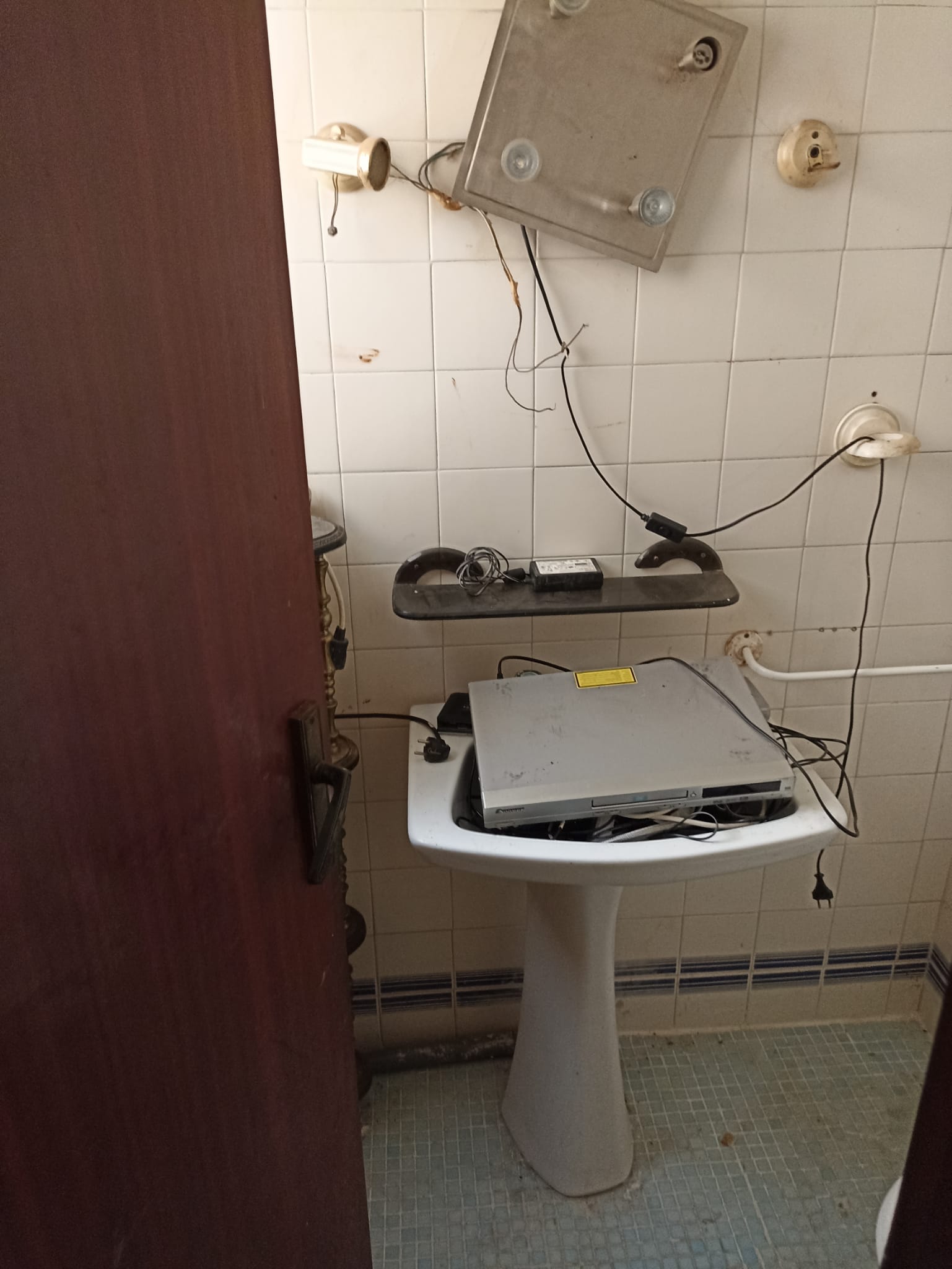Empresa especializada en vaciado de pisos y recogida de muebles en Mediona