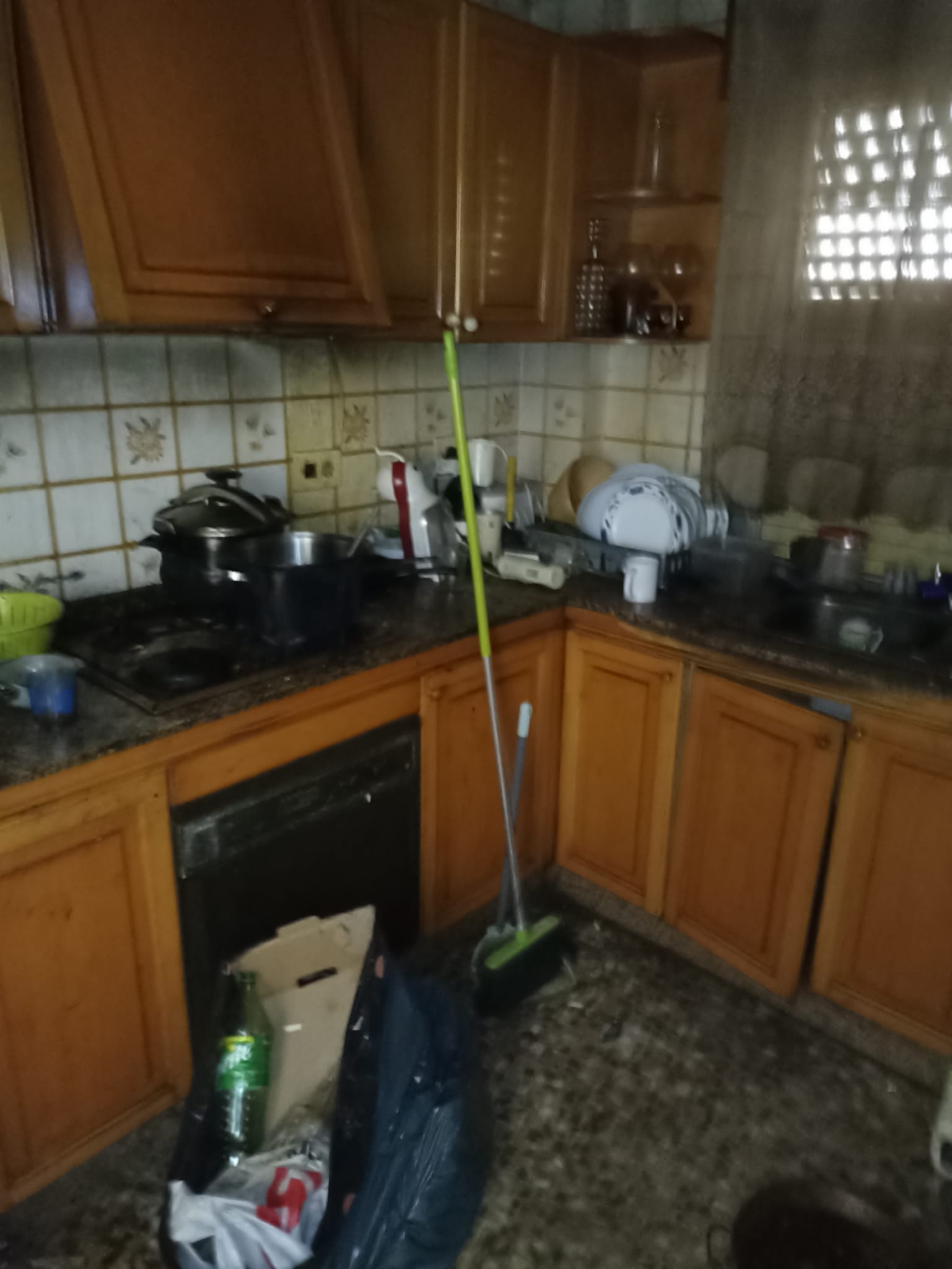 Vaciado de pisos y limpieza de muebles en Viladecans - ¡Trabajo eficaz y eficiente!
