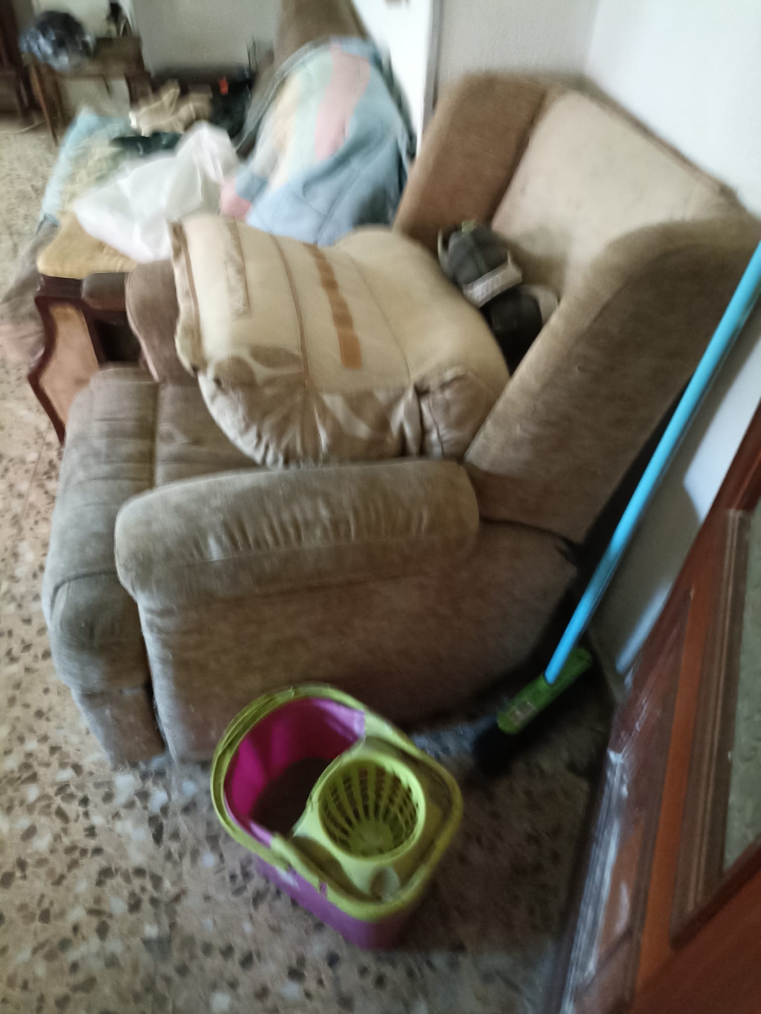 Vaciado de pisos en Viladecans | ¡Transforme su hogar en un espacio limpio y ordenado!