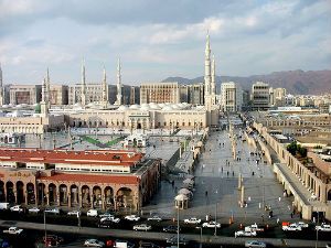 المدينة المدينة