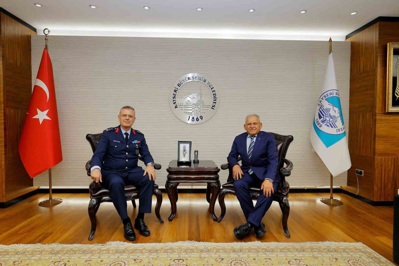 Başkan Büyükkılıç, Kayseri