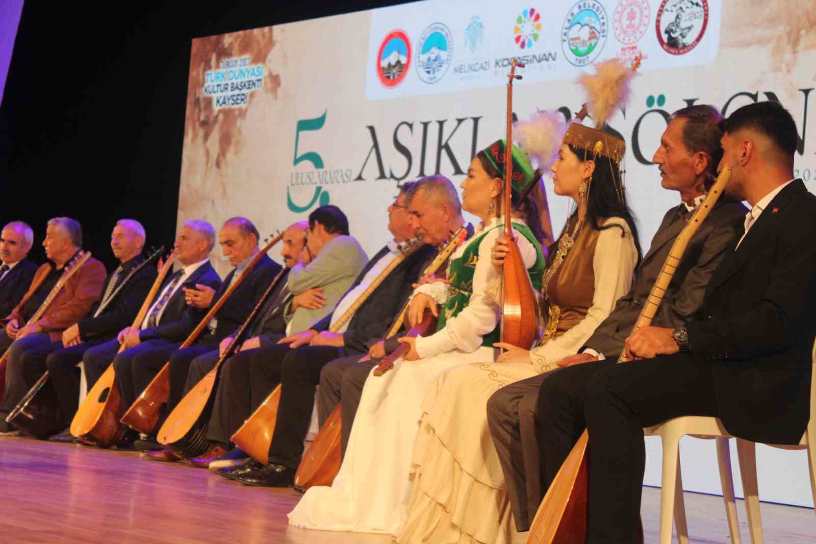 Türkiye ve Türk Dünyası