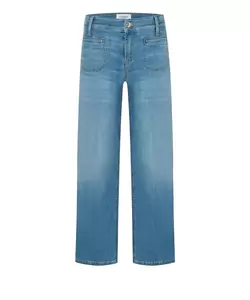 Tess cropped