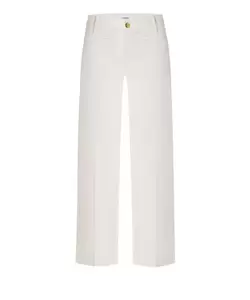 Tess cropped