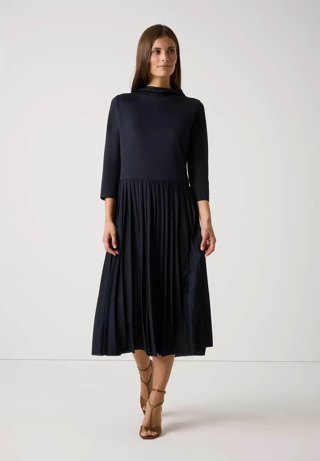 Jersey Dress with Plissee Skirt