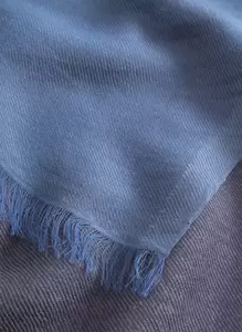 Schal aus weicher Wollmischung mit Colourblocking-Streifen