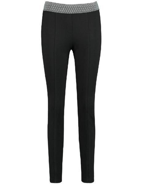 HOSE GEWIRKE / STRIC