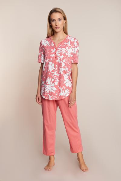 Py, 1/2 sleeve, 7/8 pants, button p