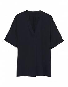 Shirtbluse aus ECOVERO™ Viskose-Mix mit raffiniertem Ausschnitt – elegant & luftig