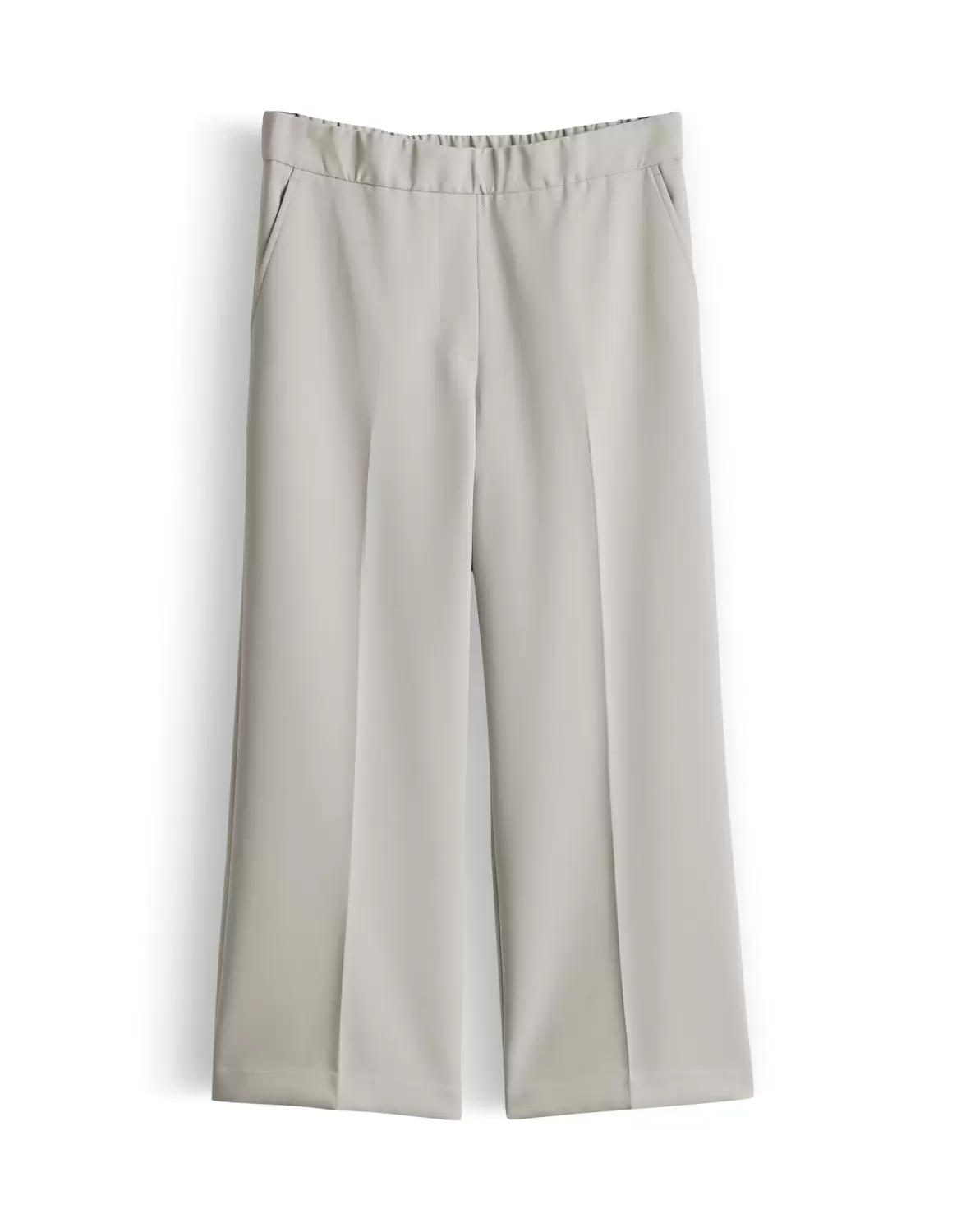 Charlie cropped ease