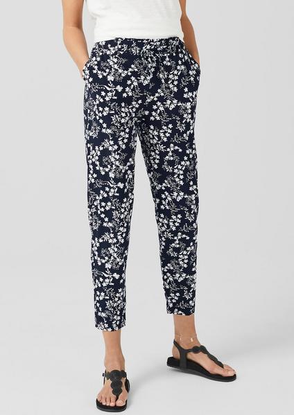 HOSE - 59A1/navy AOP flower bouquet