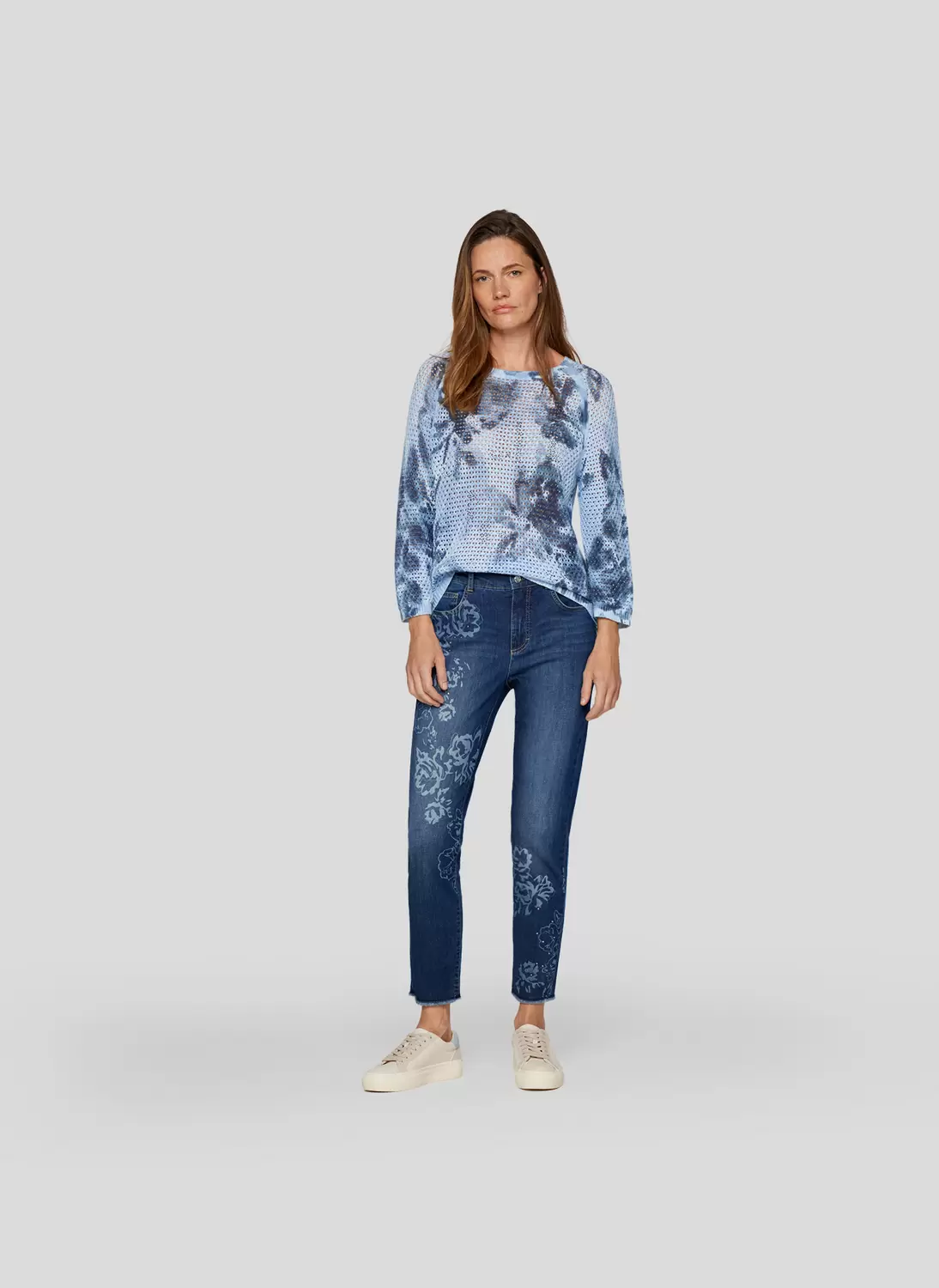 Pullover female
