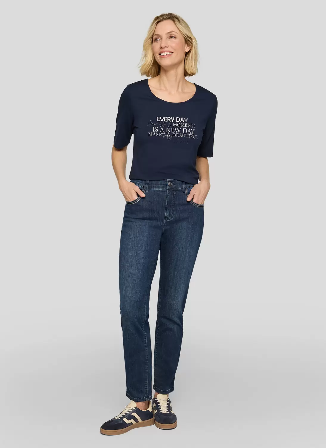 T-Shirt female