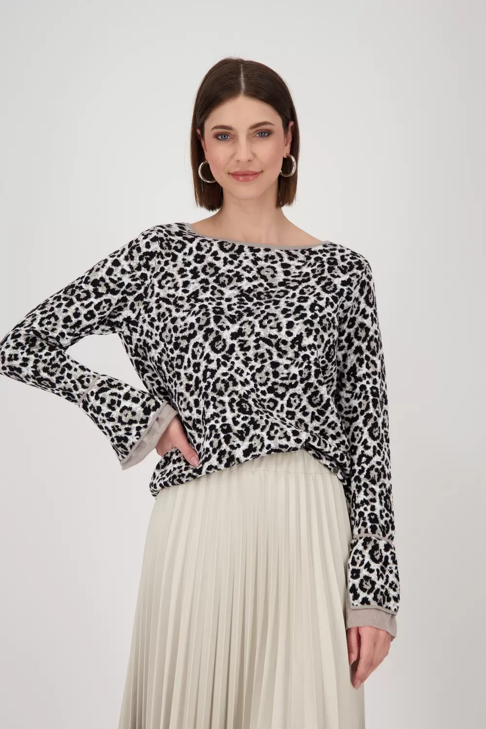 Pullover greige gemustert