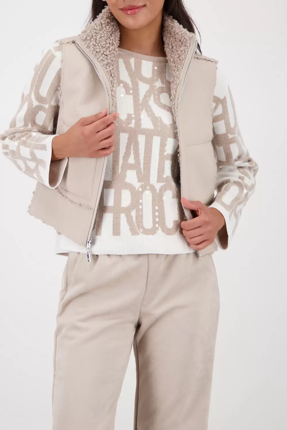 Weste, lattemacchiato