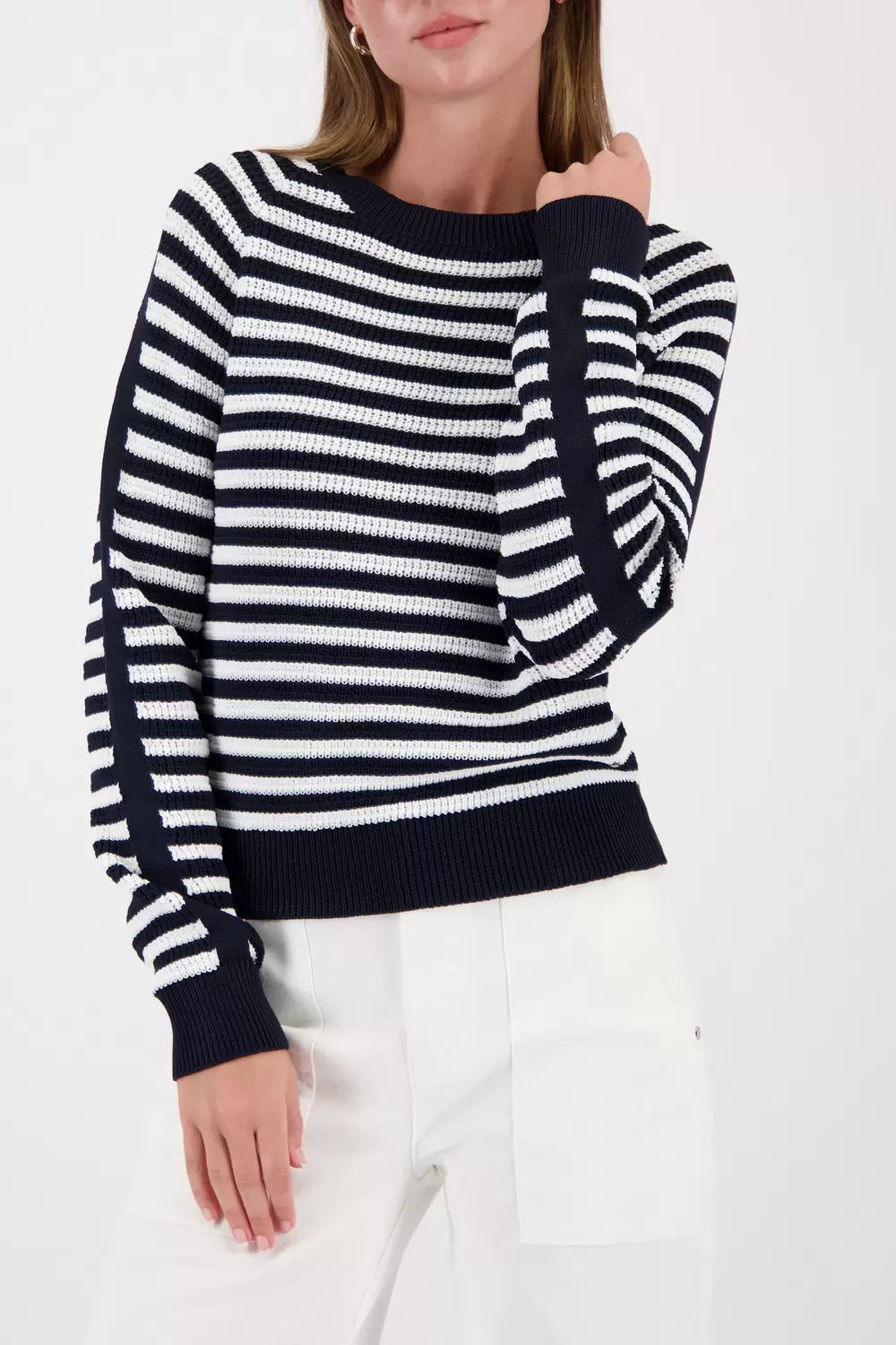 Pullover female