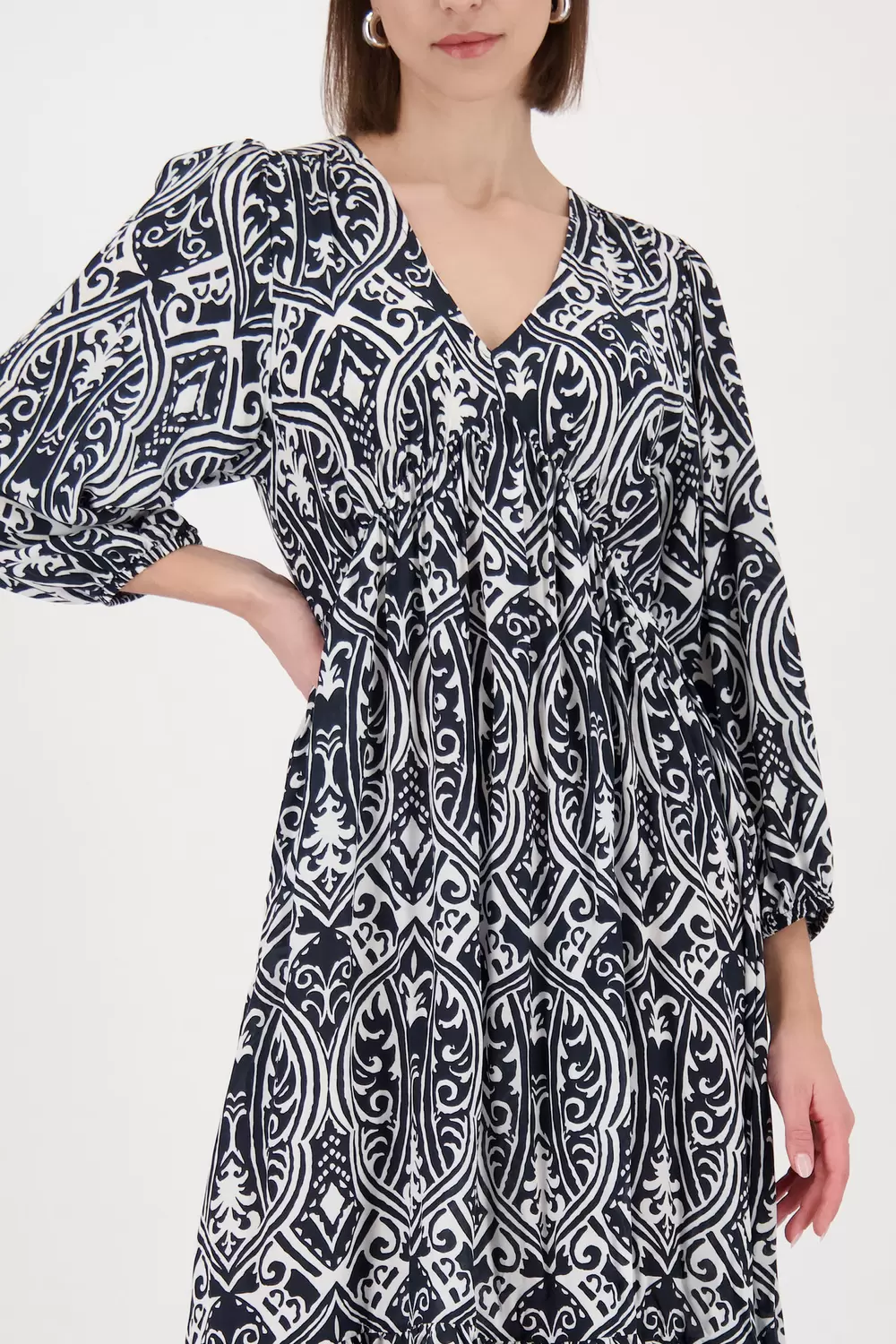 Kleid - 997/schwarz gemustert