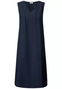Kleid in Unifarbe
