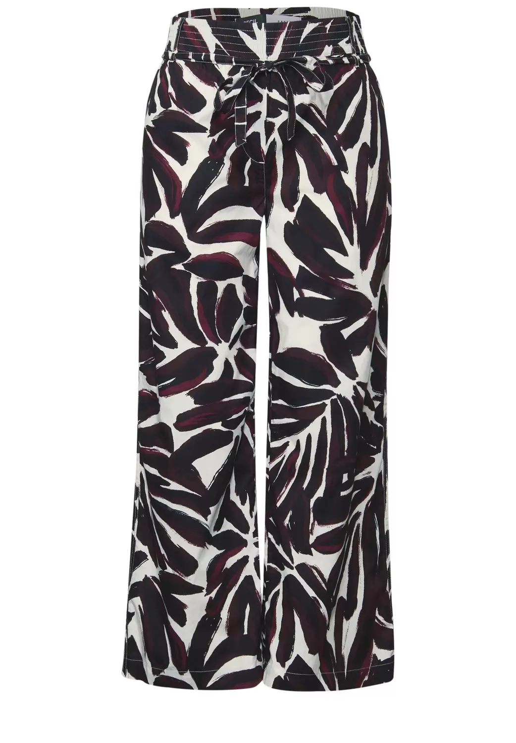 TOS Style Neele Light Cotton A female