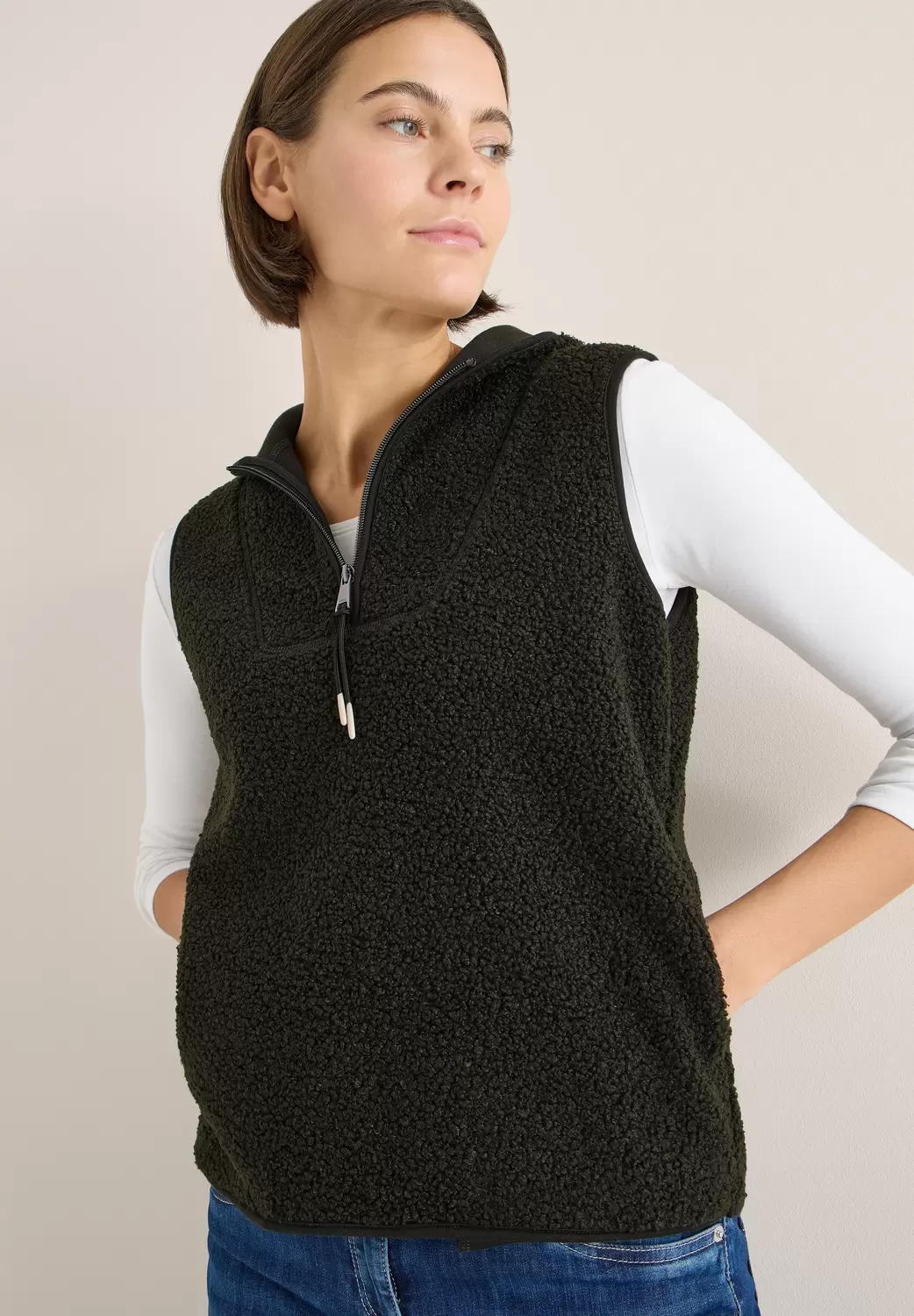TOS Teddy Troyer Vest With Hoo