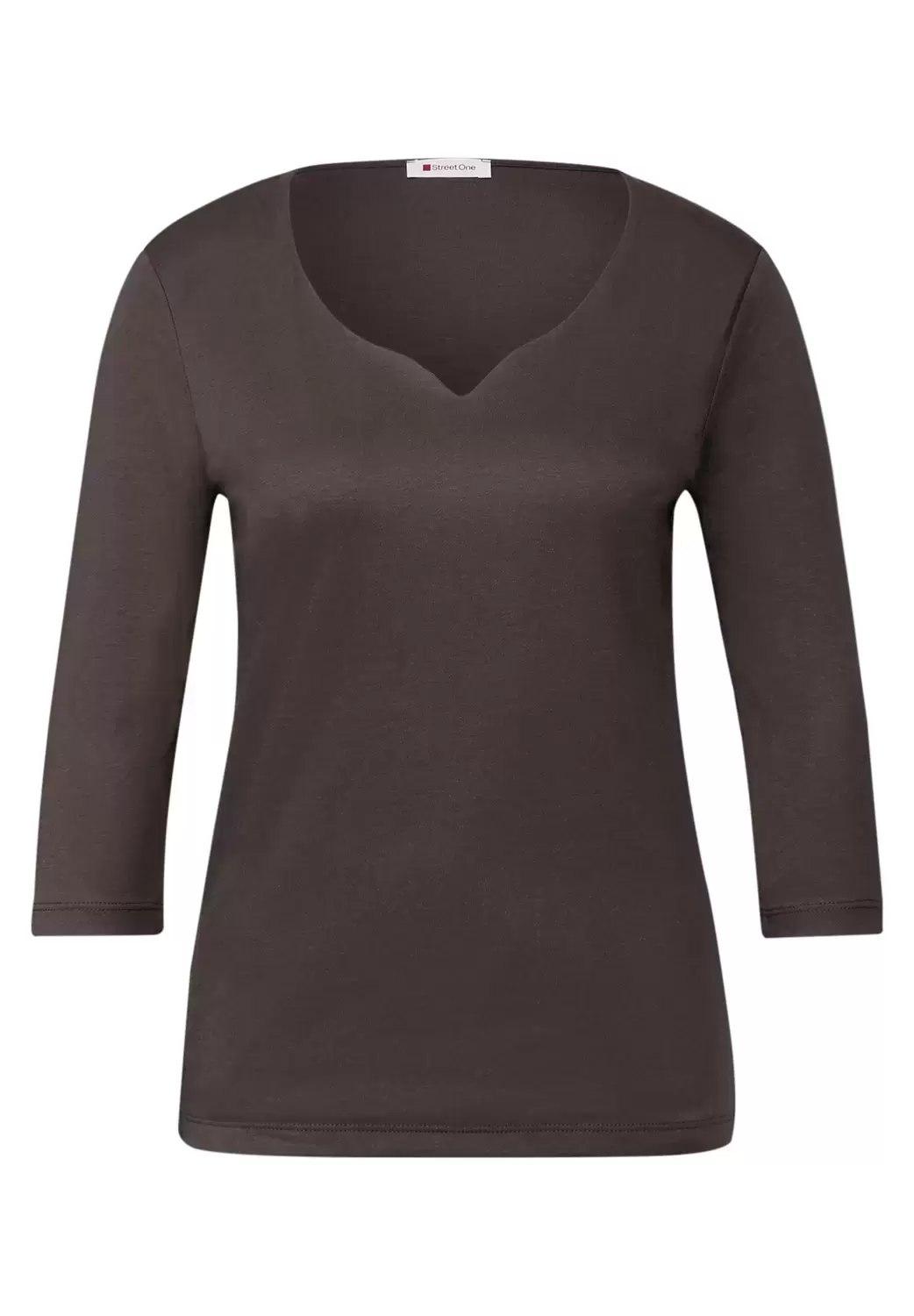 LTD QR Style heart neck Ada 3/ female