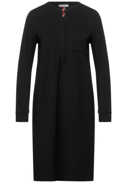 Knielanges Kleid