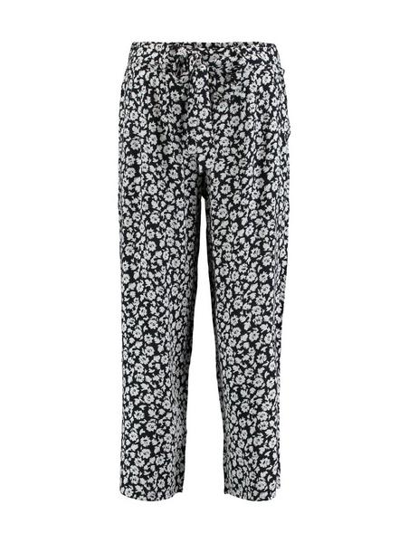 Modell: 3/4 V TR Cira - 999914/black flower