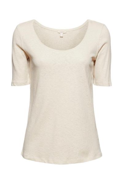 Mit Leinen: Basic T-Shirt