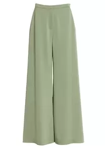 Satinhose mit weitem Bein