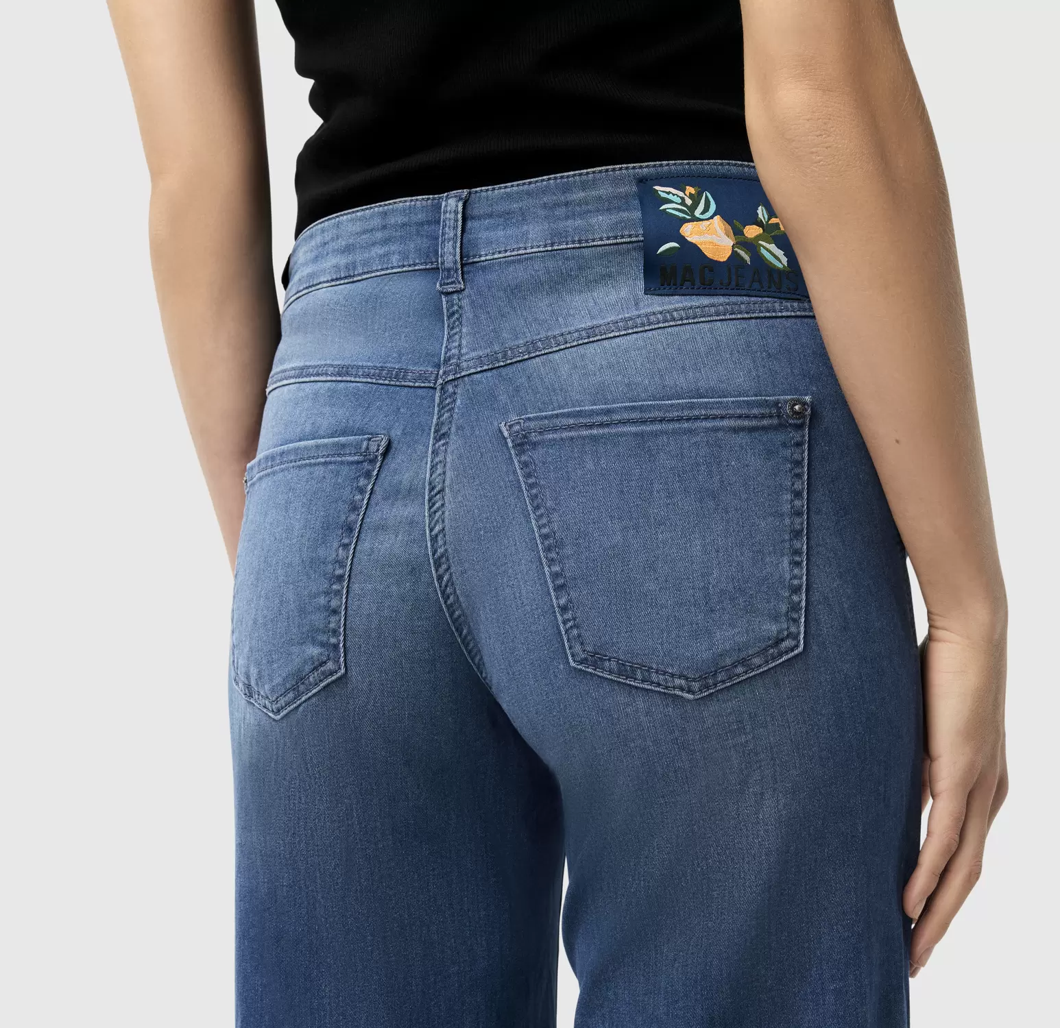 ONLY CARMAKOMA CARWILLY LIFE REG SK AK RAW Rea2343 Noos Dames Jeans Maat 54