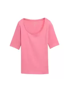 Basic T-Shirt