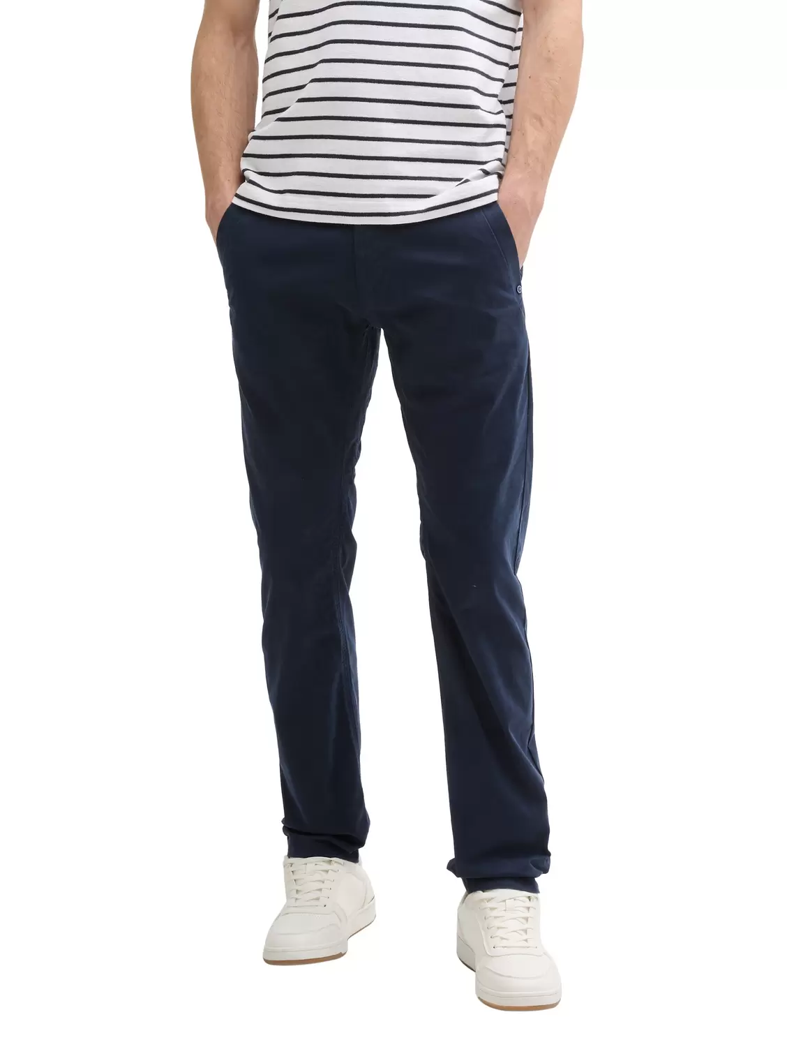Tapered chino male