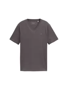 v-neck printed t-shirt