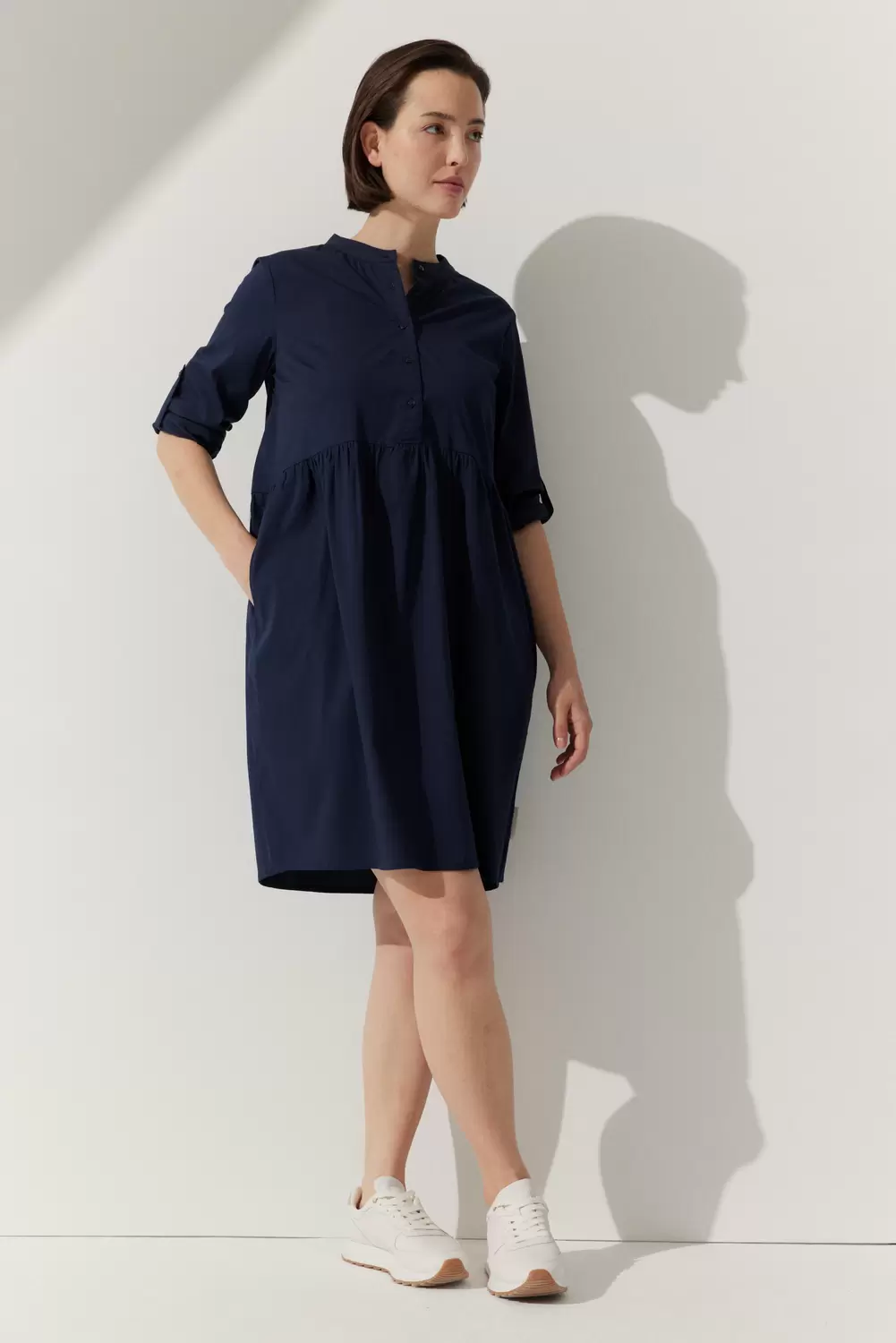 Dress solid female