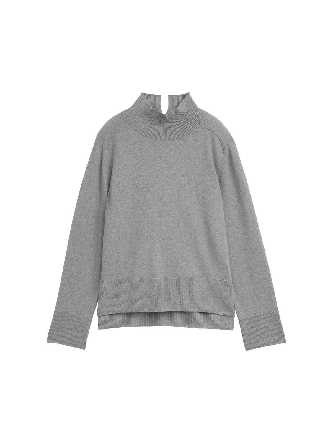 knit pullover with saddle shou