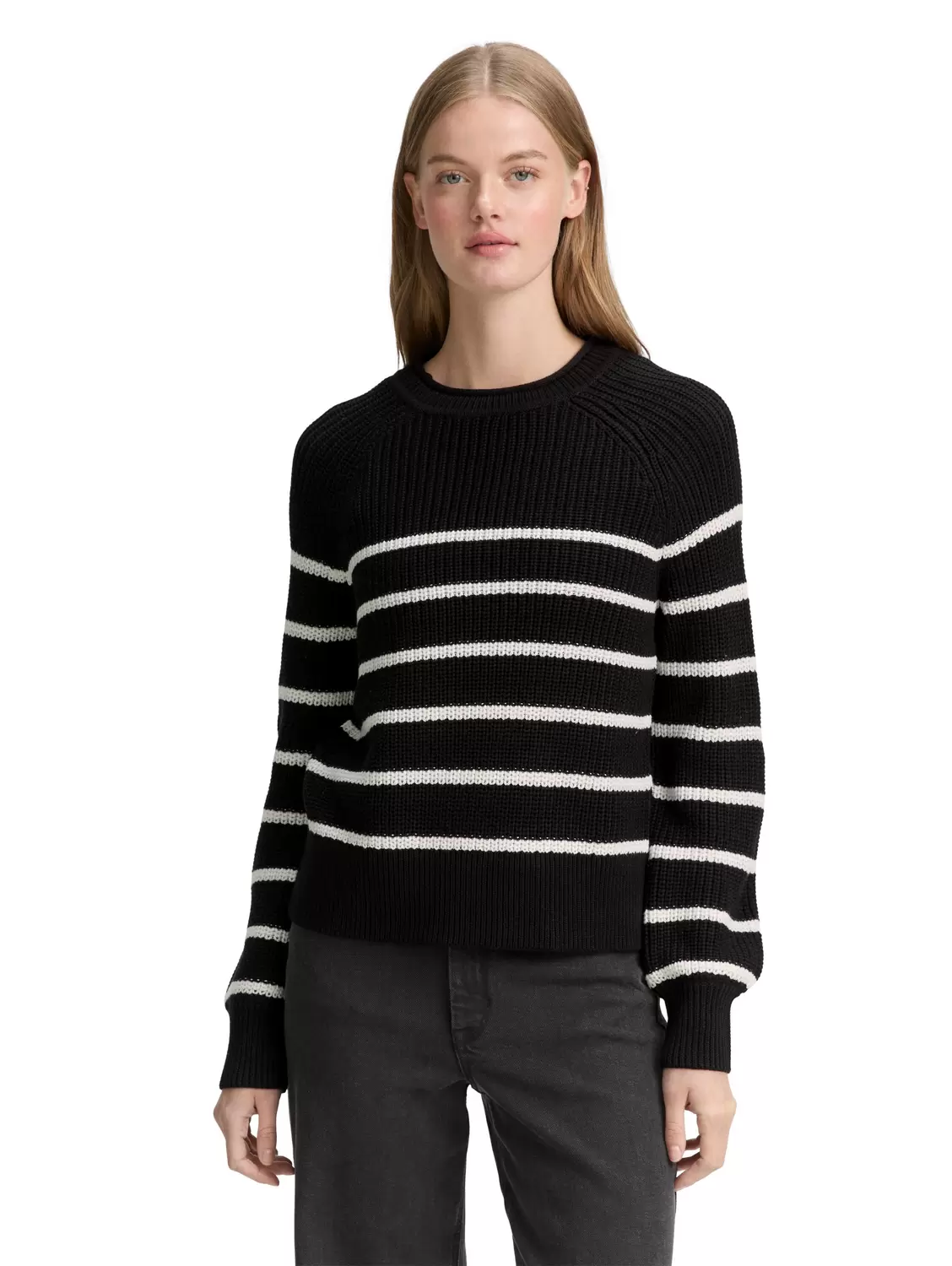 crew neck pullover