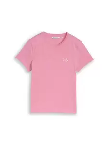 T-shirt with wording