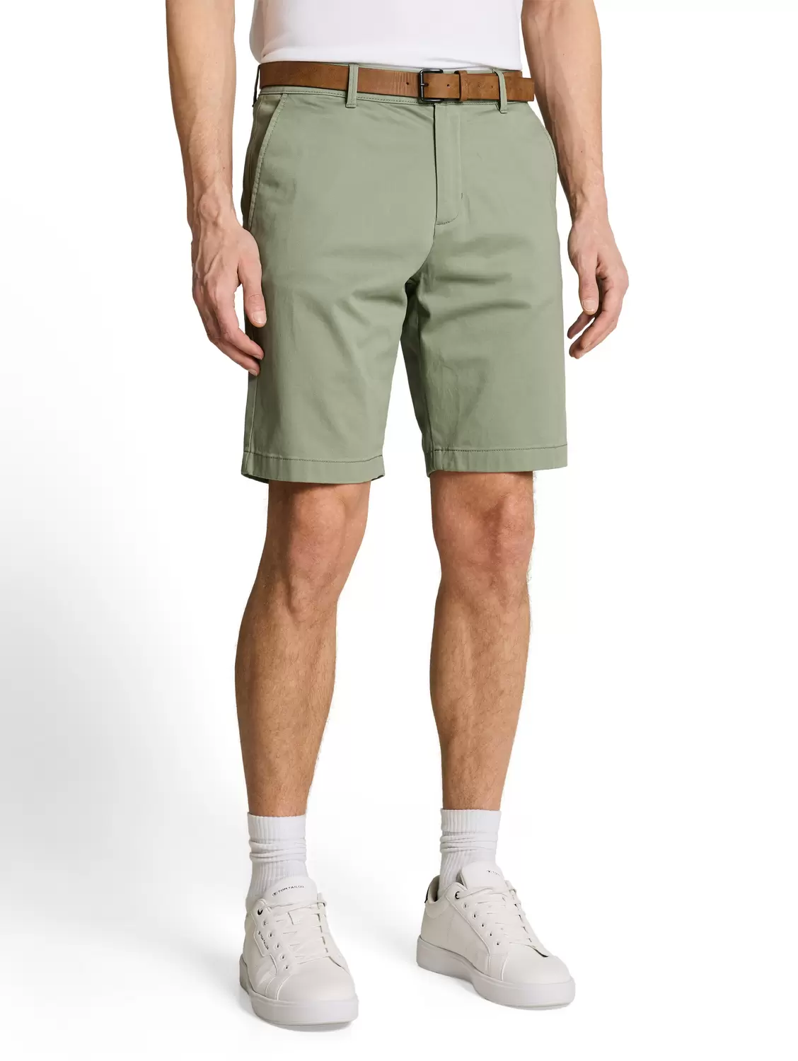 regular chino short