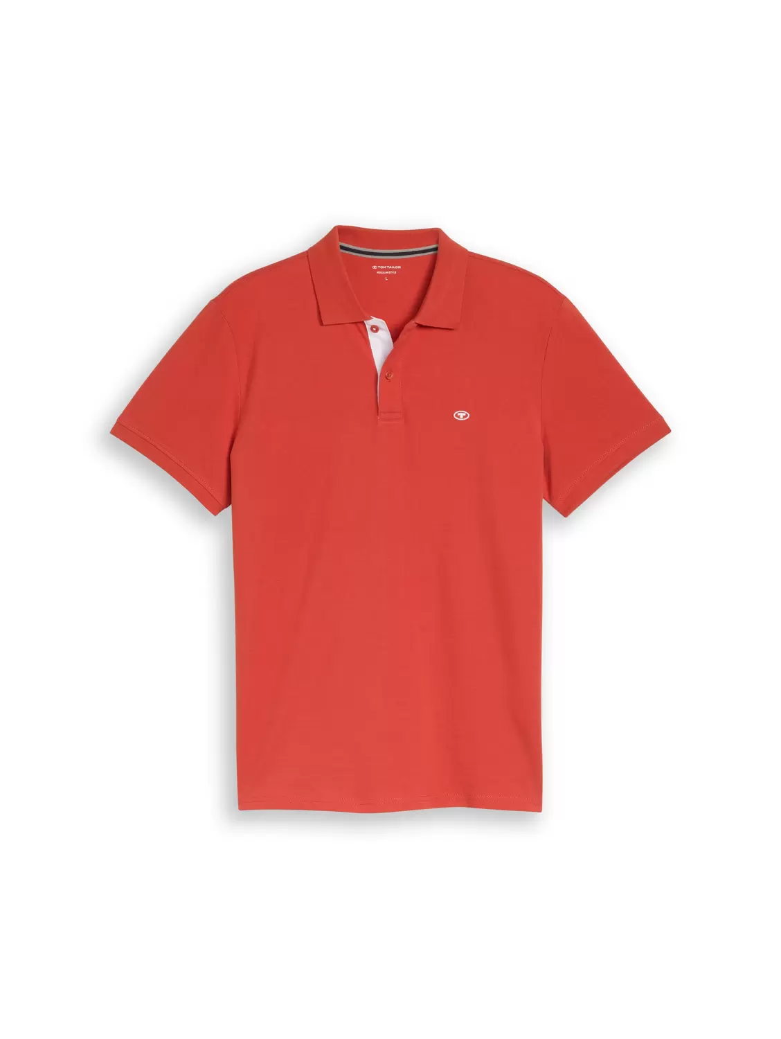 basic polo with contrast
