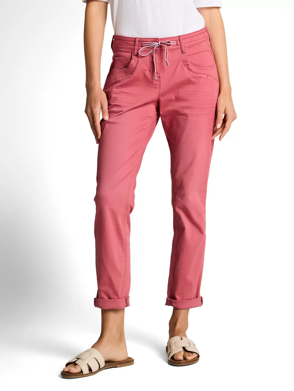 Tapered Relaxed Hose