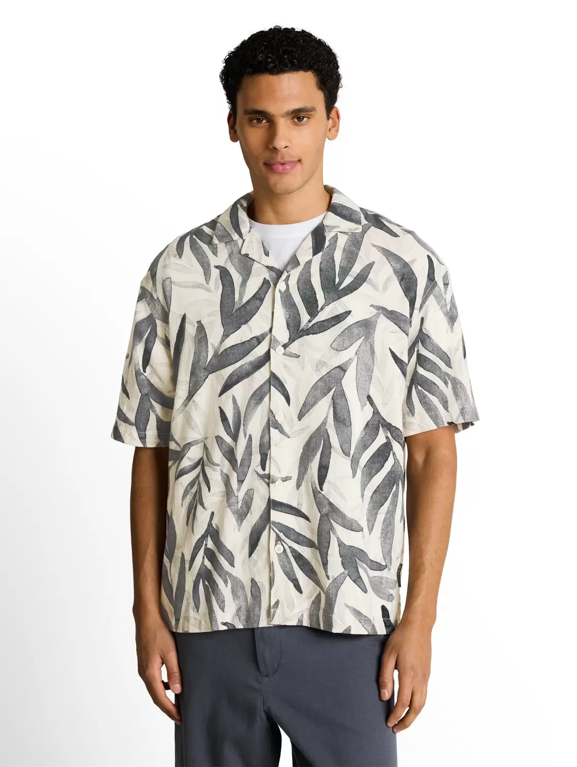 Loose viscose cotton resort sh male