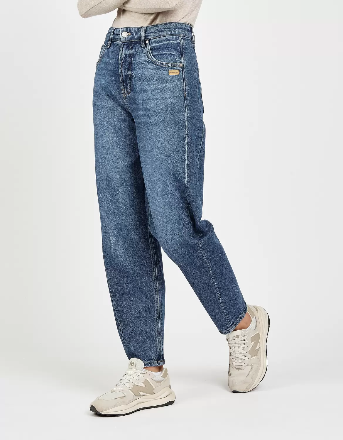 94BLAKE - balloon fit