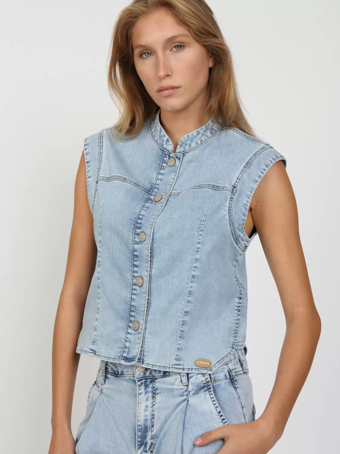 94LARA VEST - relaxed fit