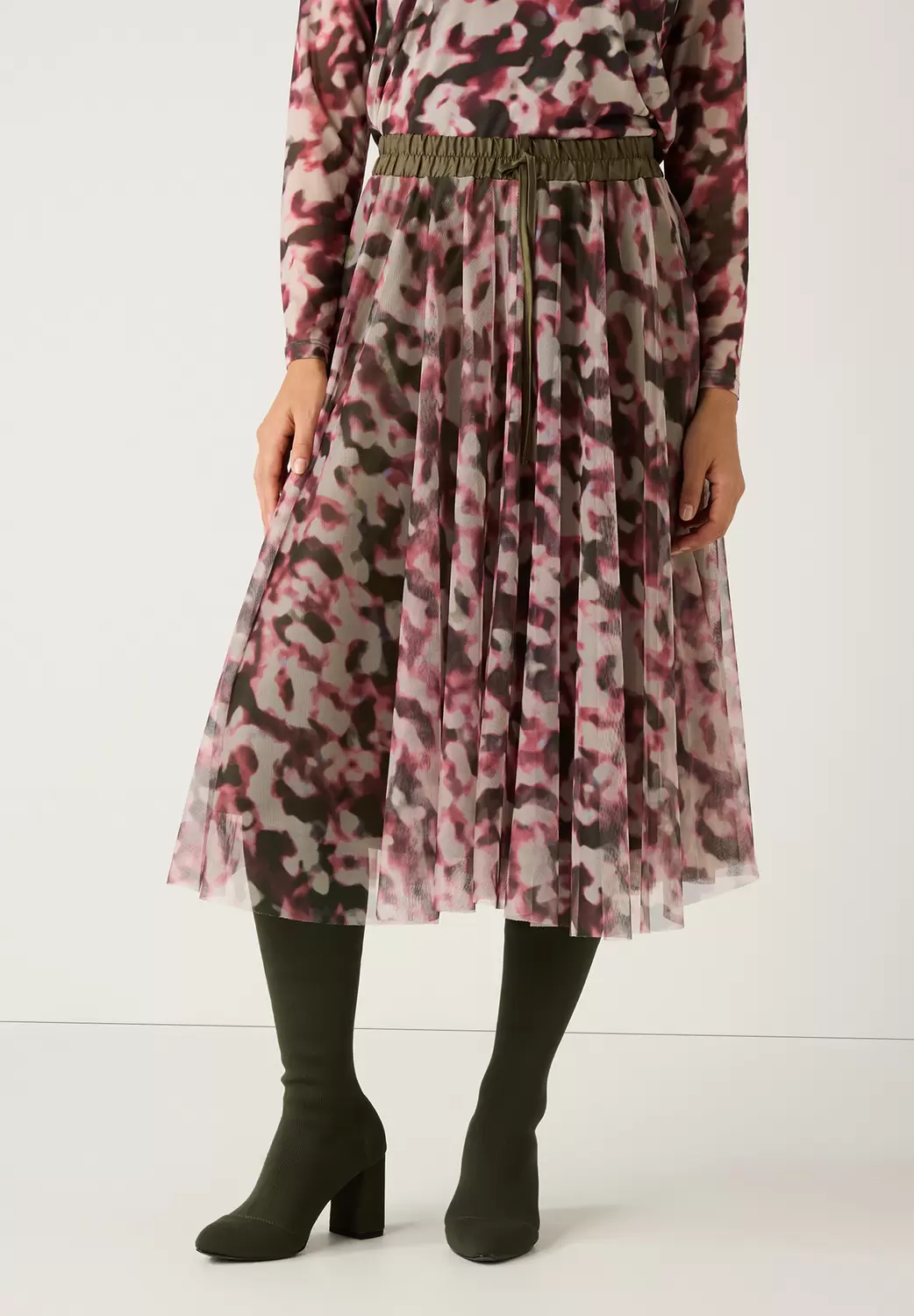 Printed Mesh Skirt