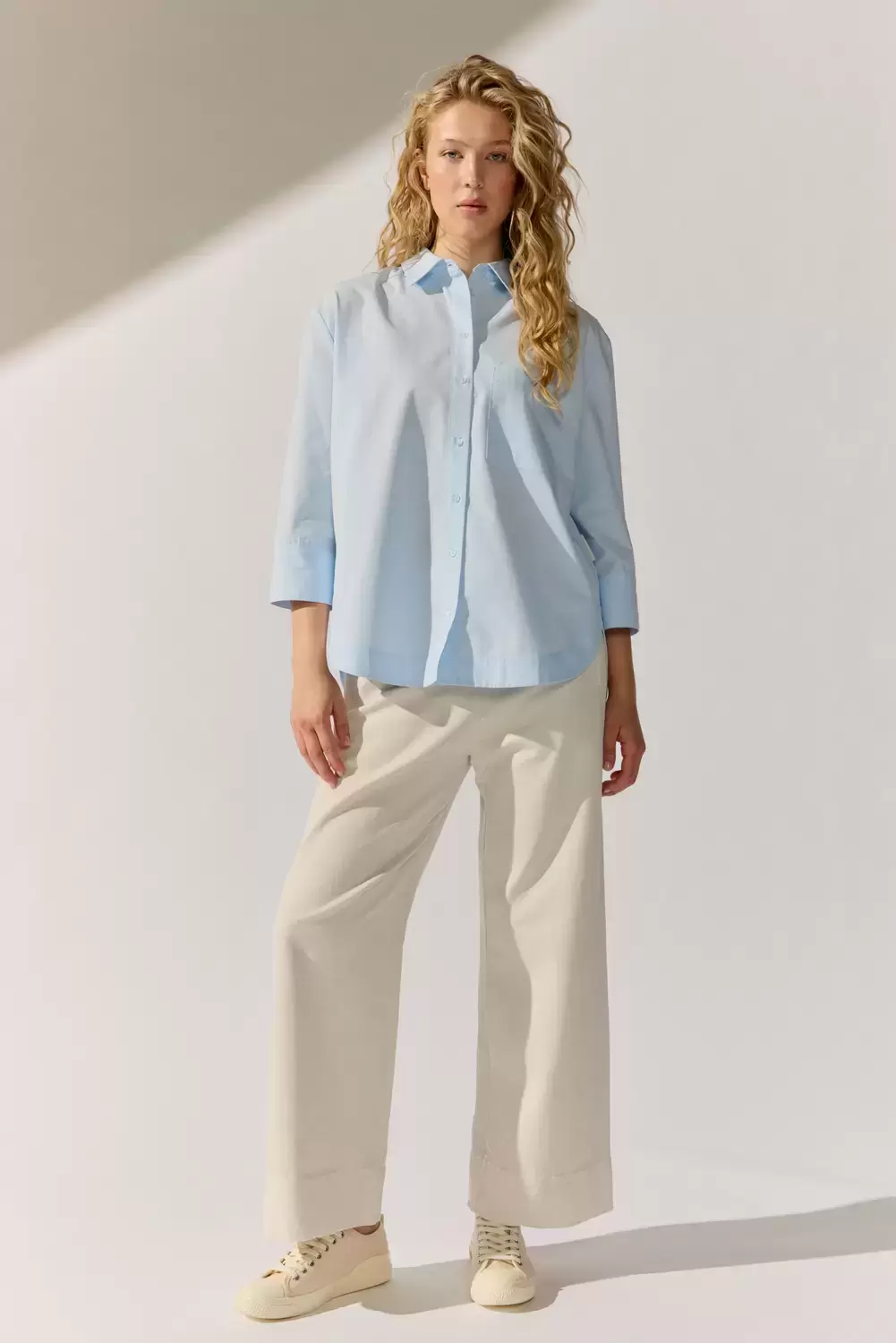 Blouse Solid female