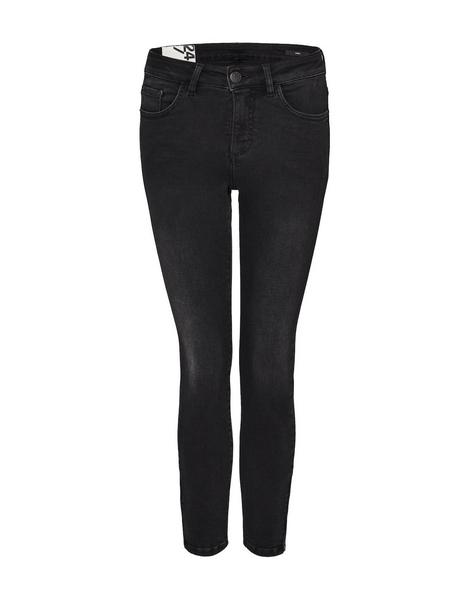 Evita zip