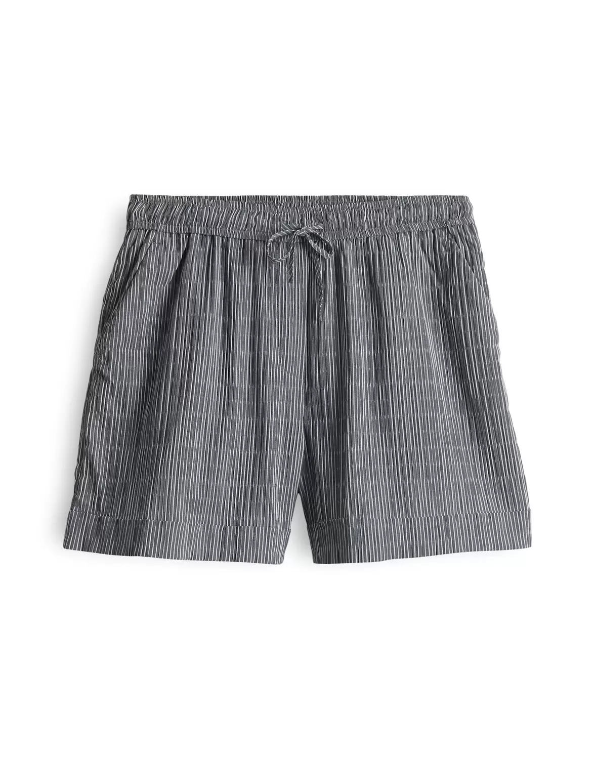 Melane shorts structure female