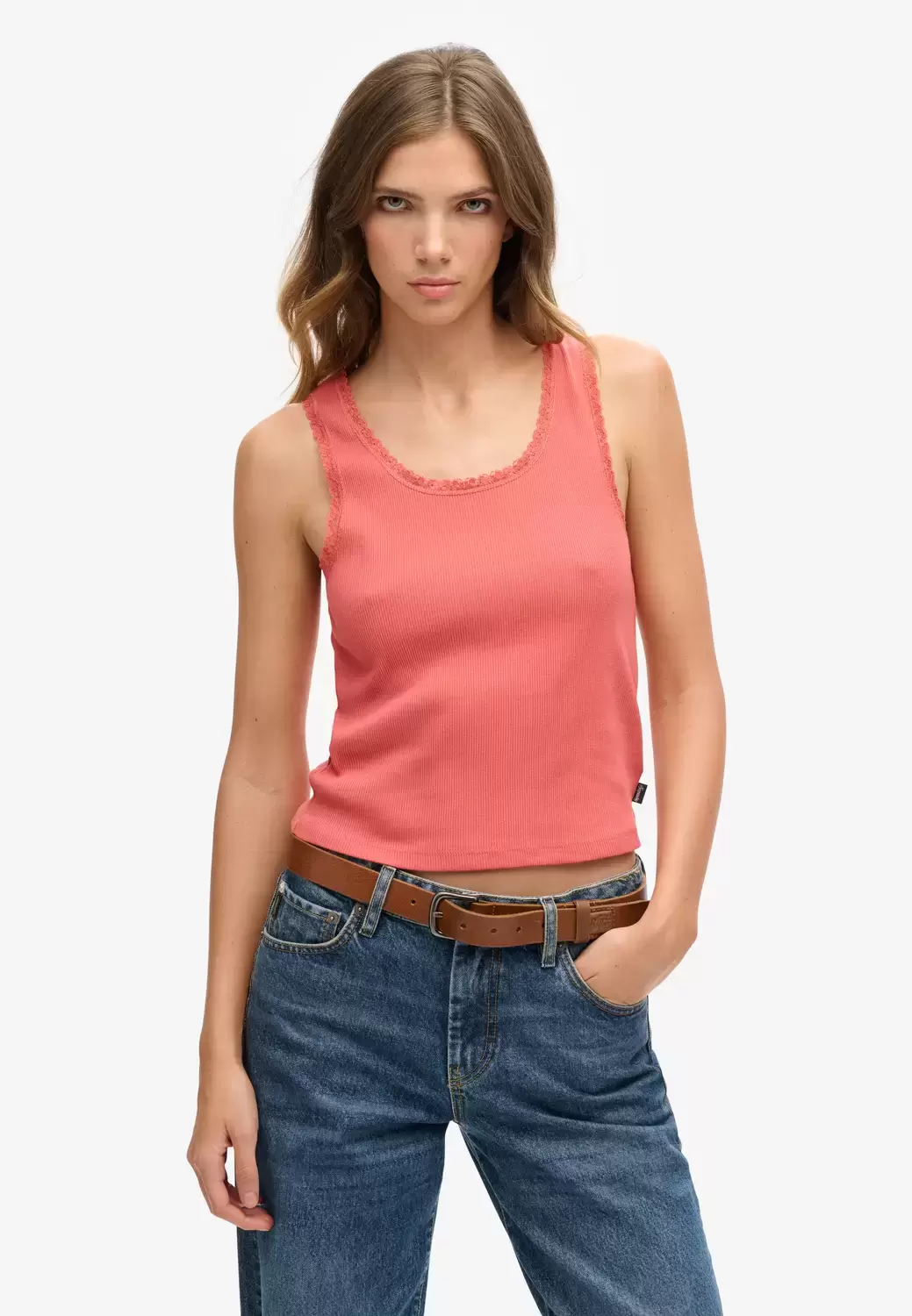 Athletic Essentials Vintage Tanktop mit Spitzenbesatz