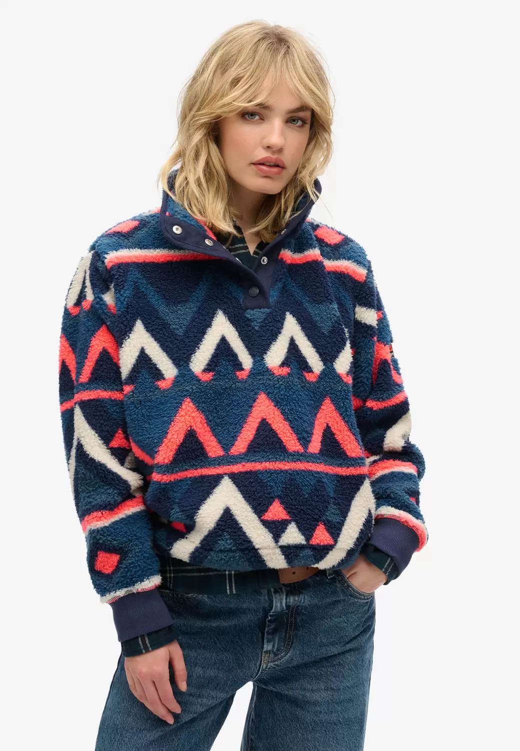 Superweicher Henley-Pullover mit Print