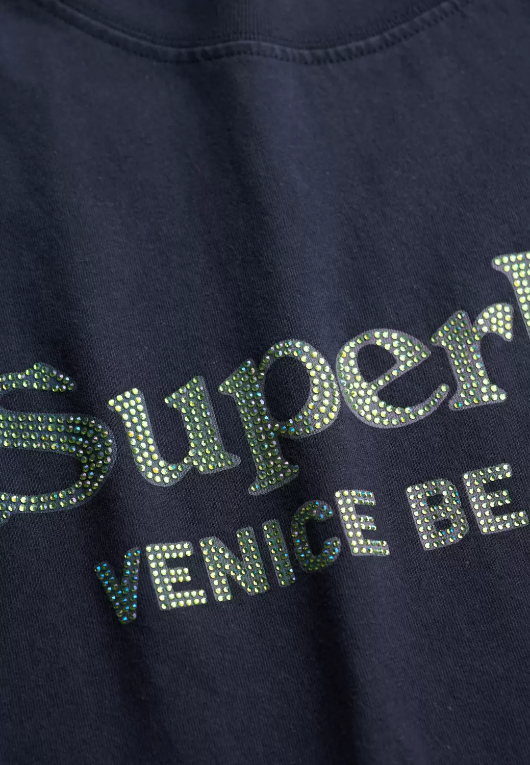 Locker geschnittenes Venue Metallic T-Shirt